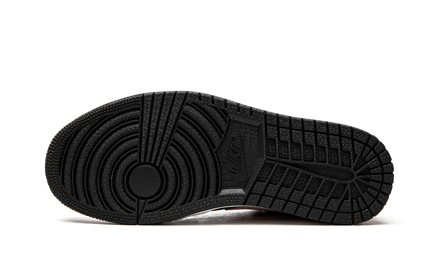 Air Jordan 1 Low "Black Grey Coral"