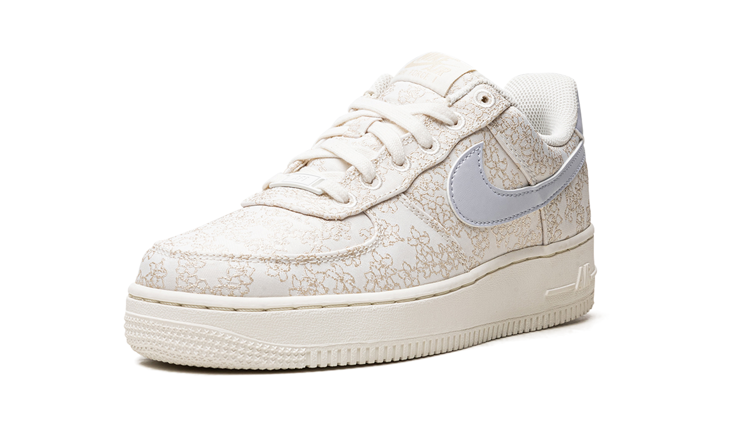 AIR FORCE 1 '07 SE JACQ WMNS "Flower Embroidery"