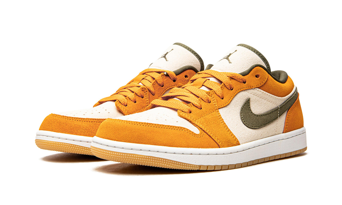 Air Jordan 1 Low SE "Light Curry"