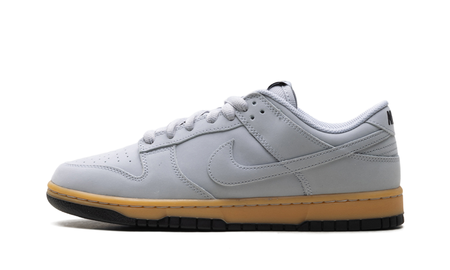 Dunk Low SE "Wolf Grey"