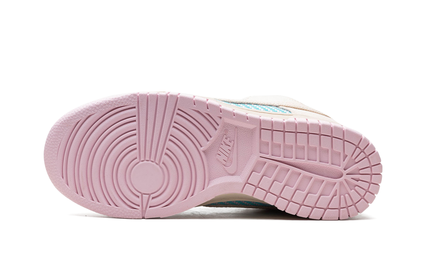 Dunk Low WMNS "Heat Wave"