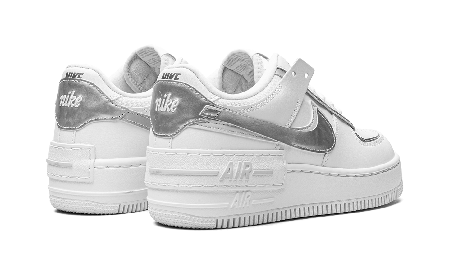 AF1 SHADO MNS WMNS "White Metallic Silver"