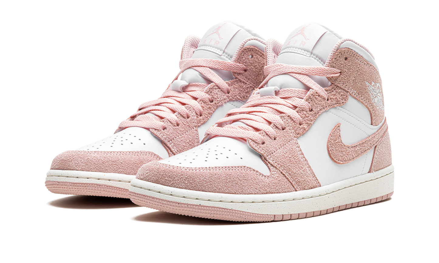 Air Jordan 1 Mid "Legend Pink"