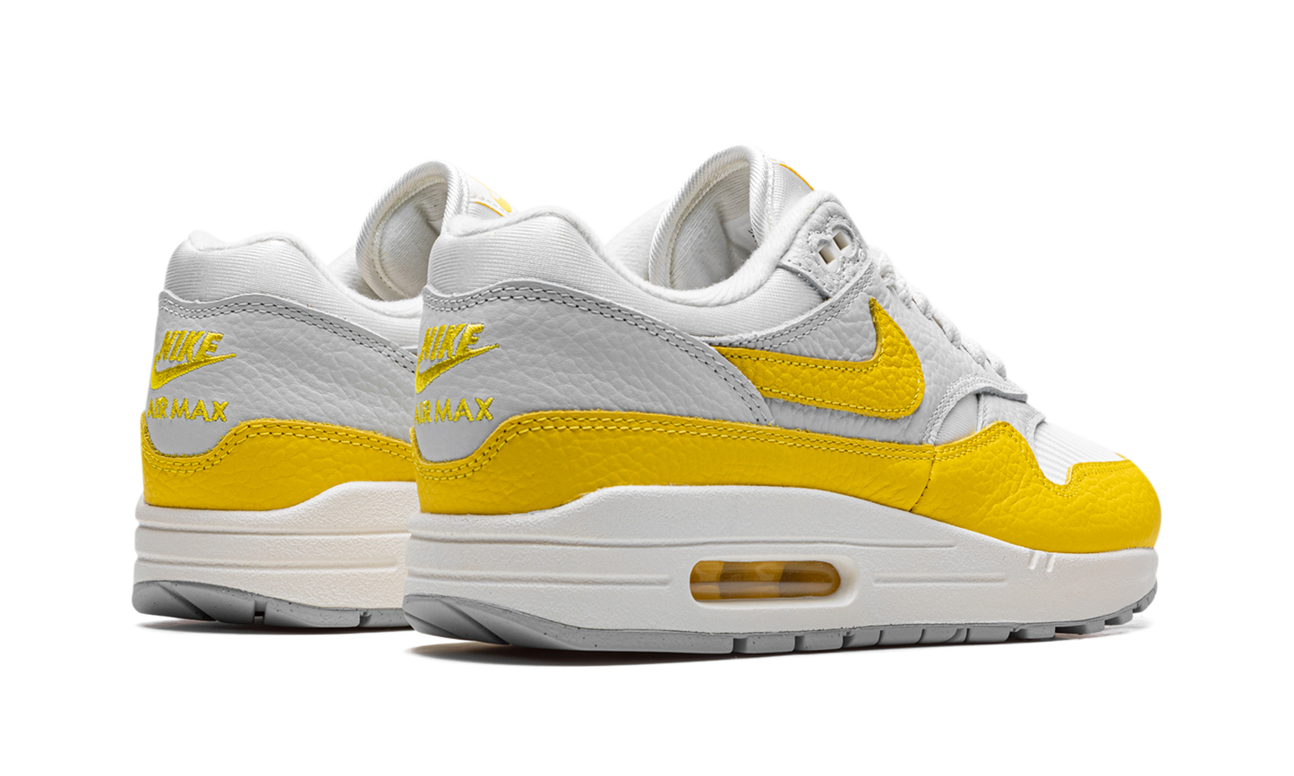 AIR MAX 1 WMNS "Tour Yellow"