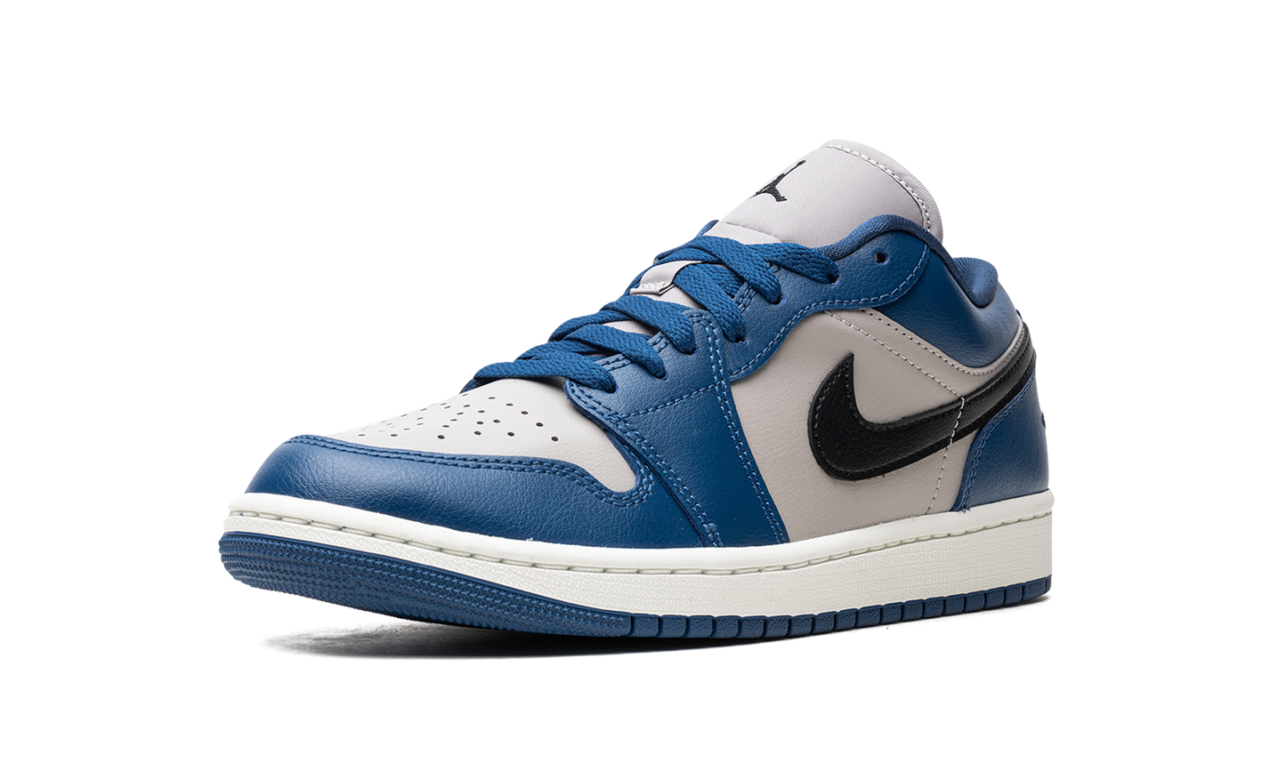 Air Jordan 1 Low WMNS "French Blue"