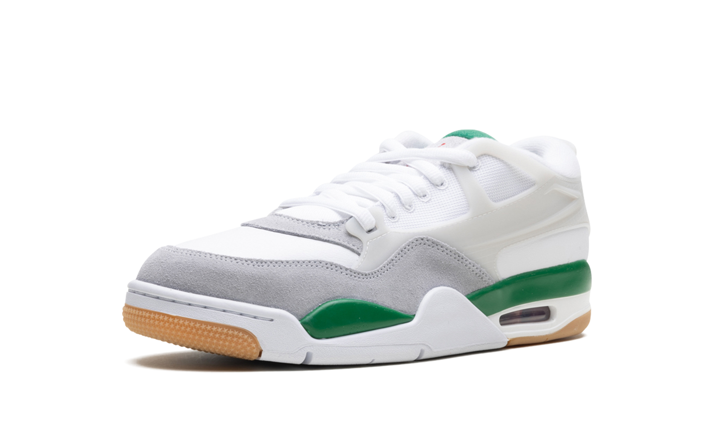 Air Jordan 4 RM "Pine Green"