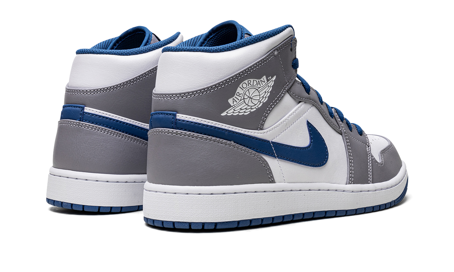 Air Jordan 1 Mid "True Blue"