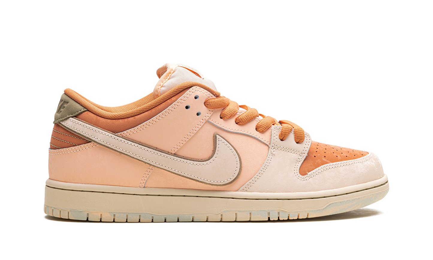 Nike SB Dunk Low Pro PRM "Guava Ice"