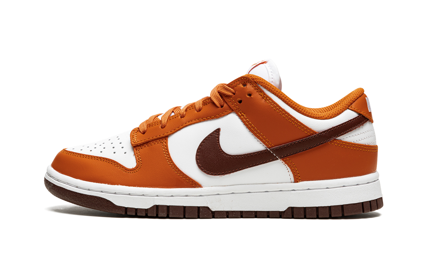 DUNK LOW WMNS "Bronze Eclipse"