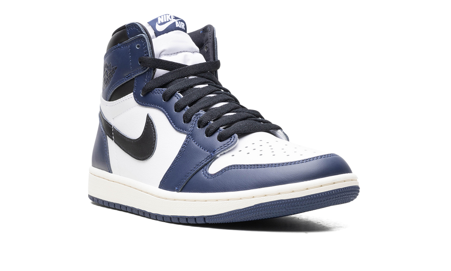 Air Jordan 1 Retro High OG "Midnight Navy"