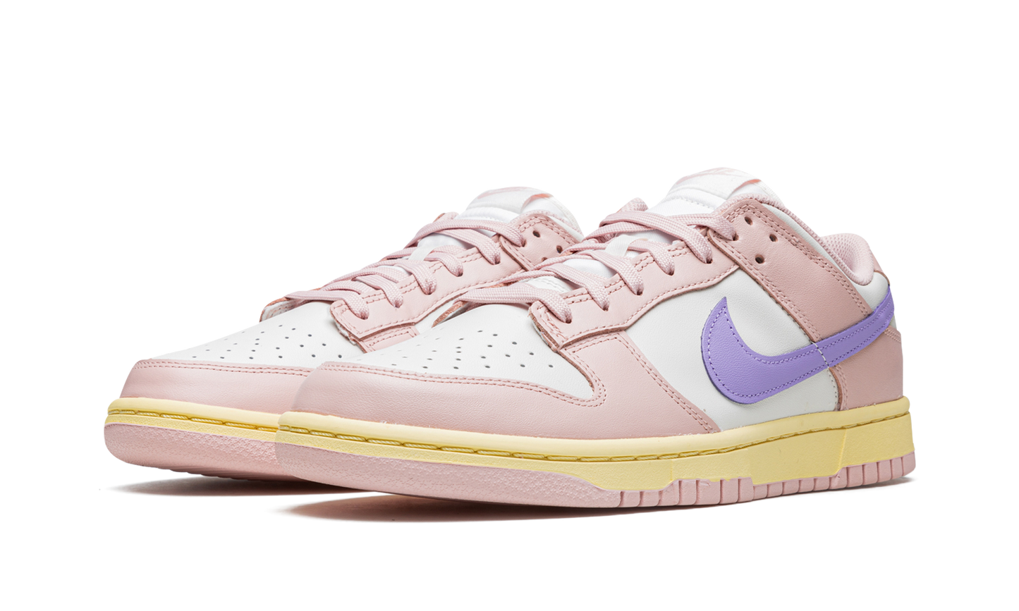 DUNK LOW WMNS "Pink Oxford"