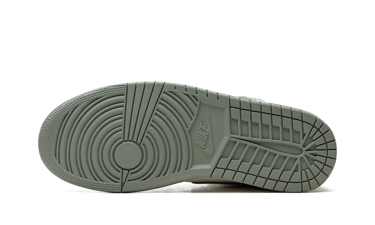 AIR JORDAN 1 MID WMNS "JADE SMOKE"