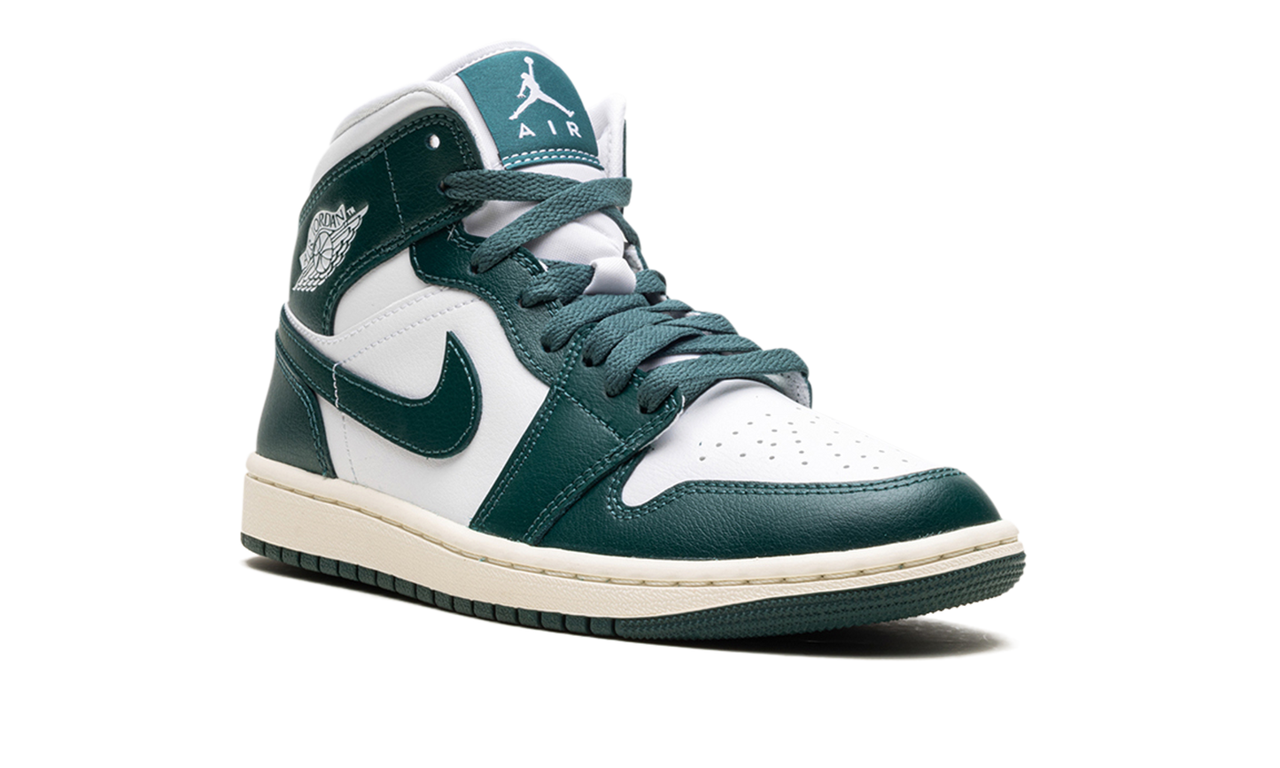 Air Jordan 1 "Oxidised Green"