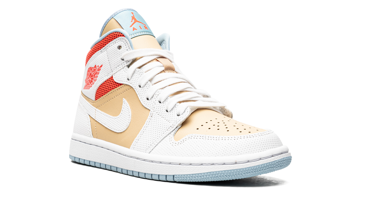 AIR JORDAN 1 MID SE WMNS "“Sesame”"