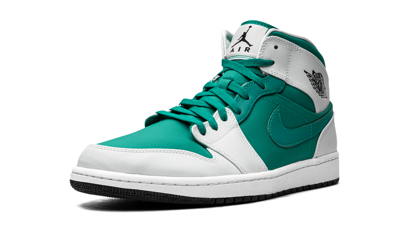 Air Jordan 1 Mid "Lush Teal"