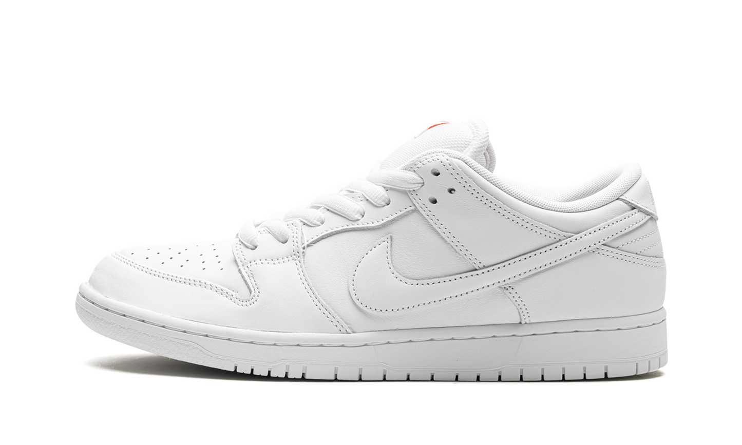SB Dunk Low Pro "Triple White"