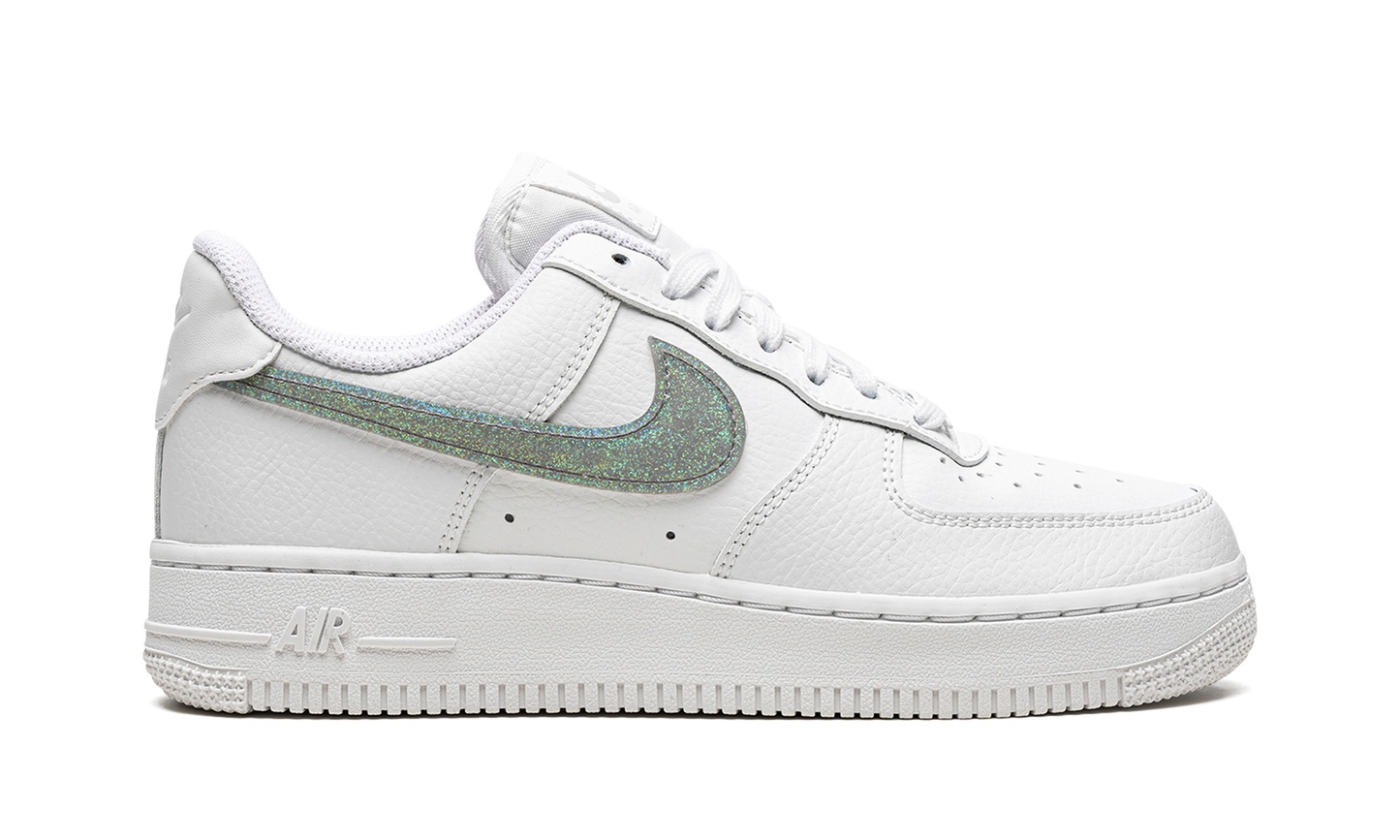 AIR FORCE 1 '07 ESS WMNS "Glitter Swoosh"