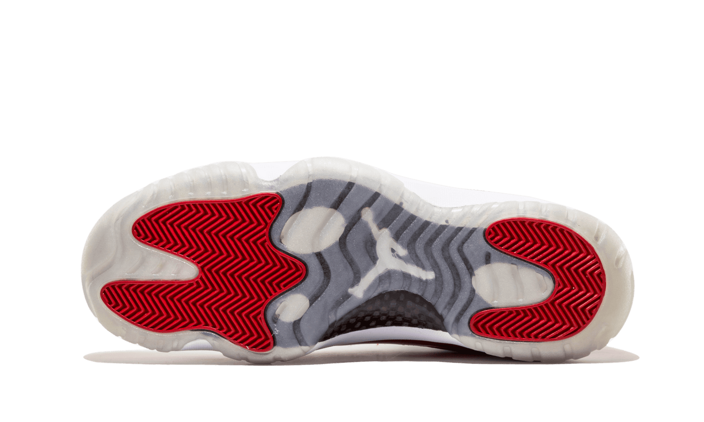 Air Jordan 11 Retro Low "Cherry"