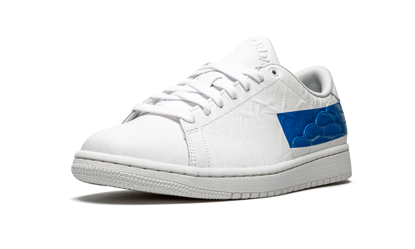 Air Jordan 1 Centre Court "Military Blue"