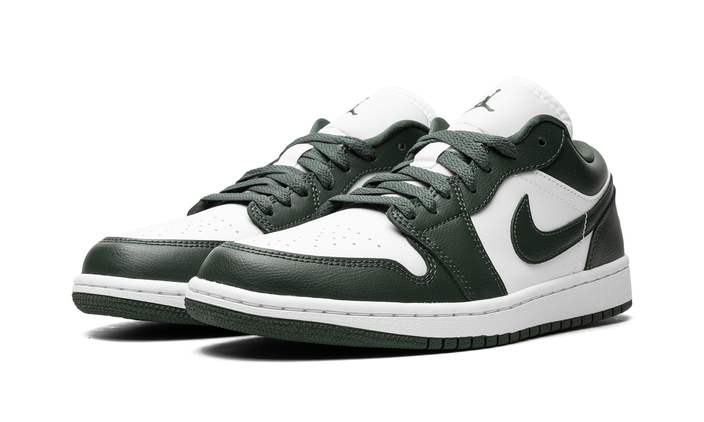 Air Jordan 1 Low WMNS "Galactic Jade"