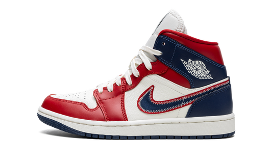 AIR JORDAN 1 MID SE WMNS "USA"
