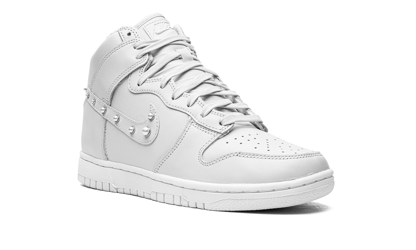 DUNK HIGH SE MNS WMNS "Dons Pearls"