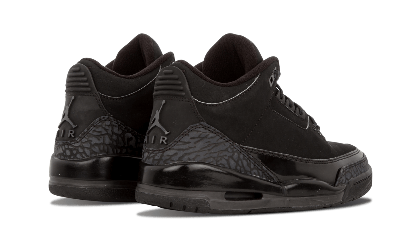 Air Jordan 3 Retro "Black Cat"