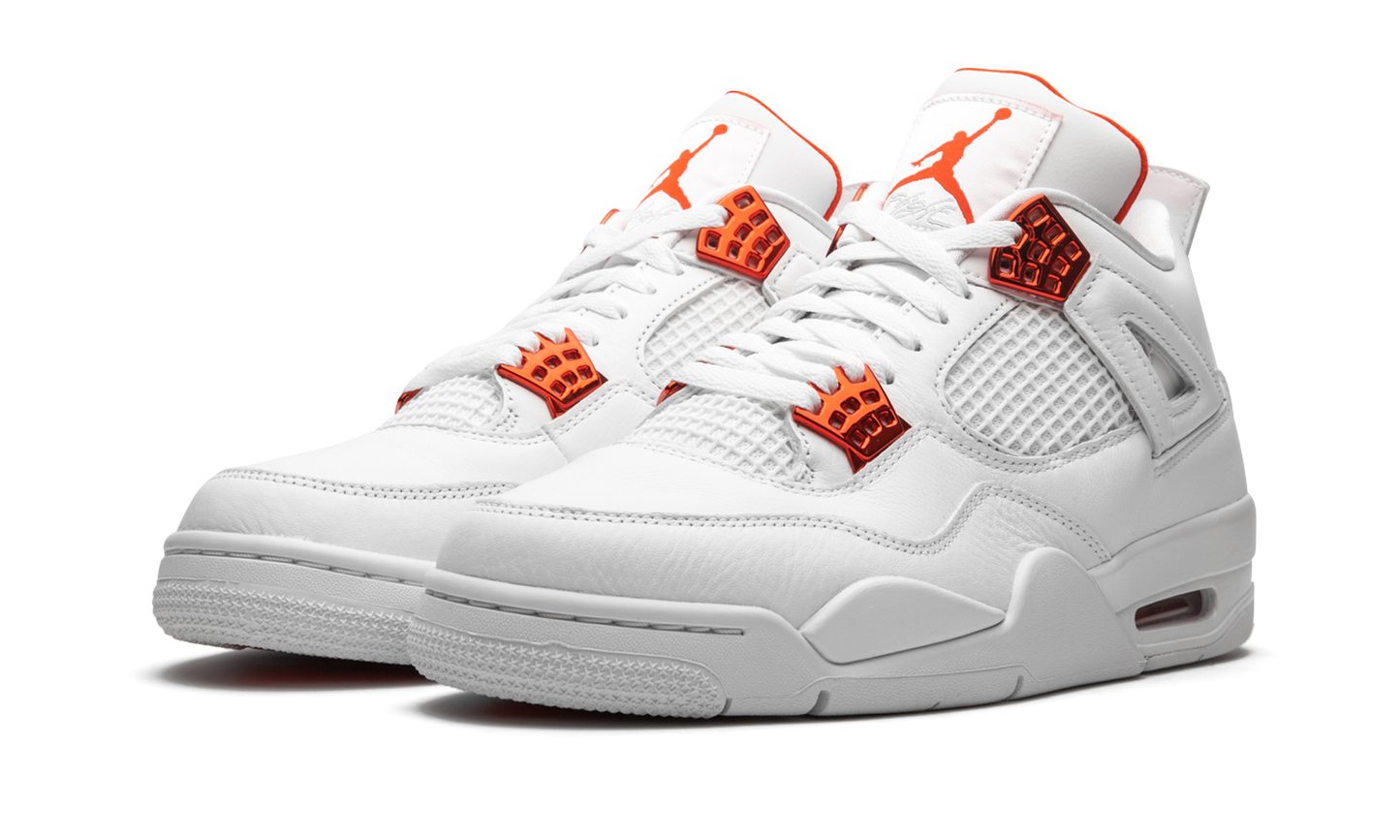 Air Jordan 4 Retro "Metallic Pack - Orange"