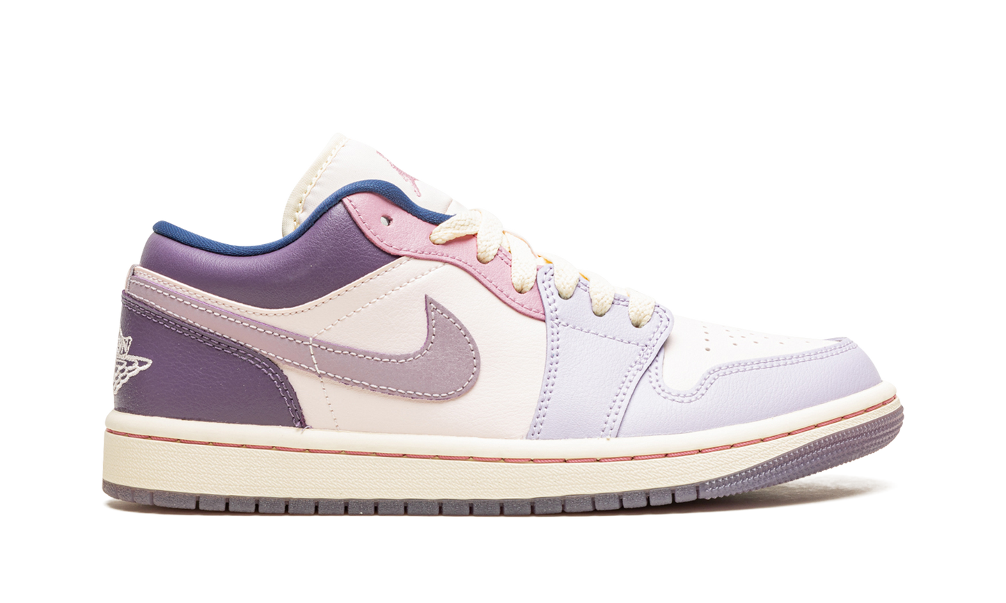 Air Jordan 1 Low WMNS "Pastel Plum"