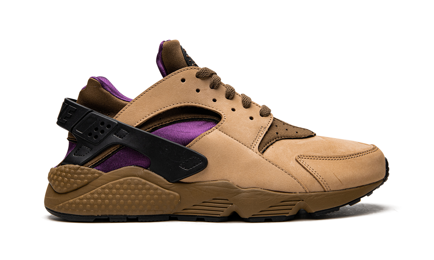 Air Huarache LE "Praline 2021"
