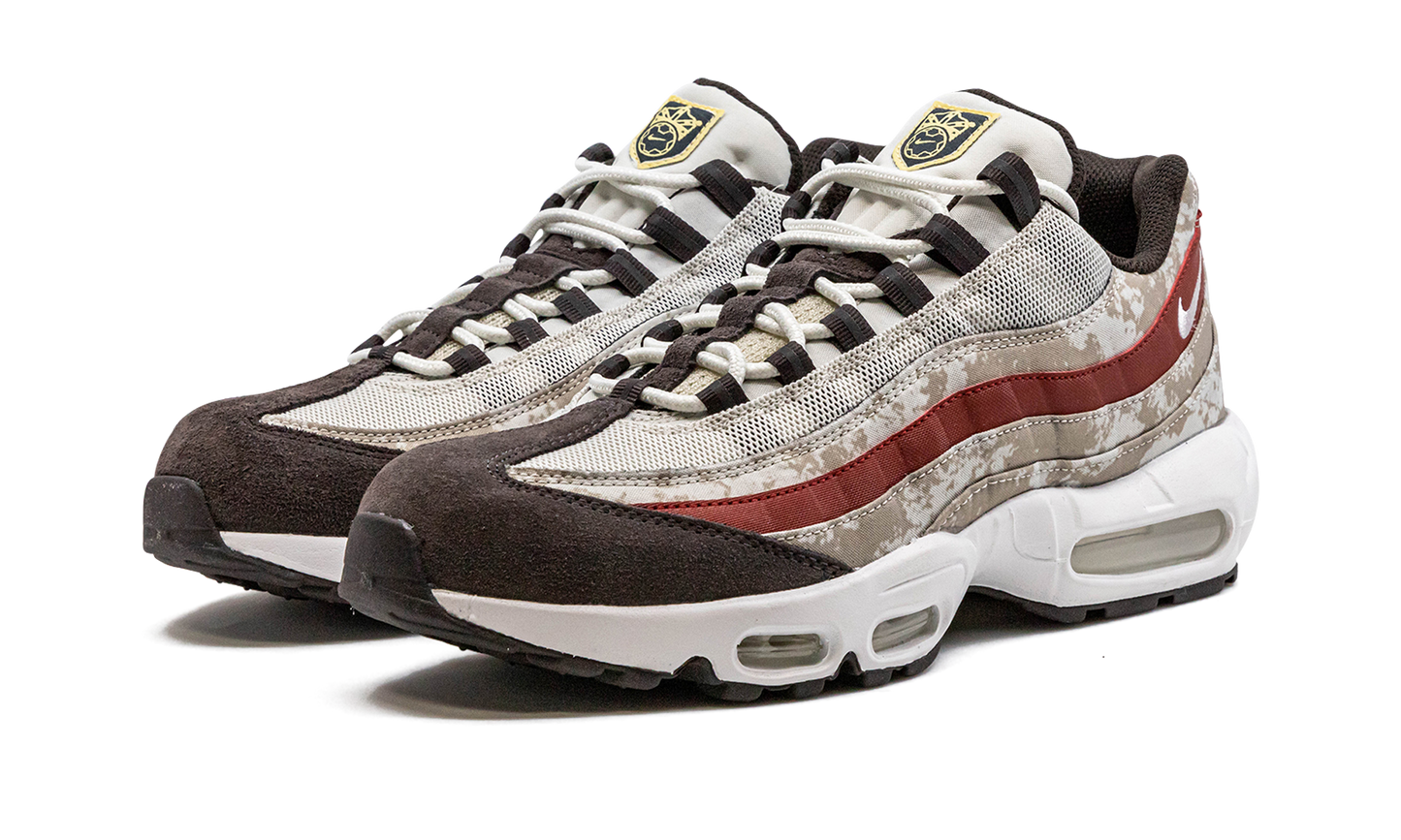 Air Max 95 "Social FC"