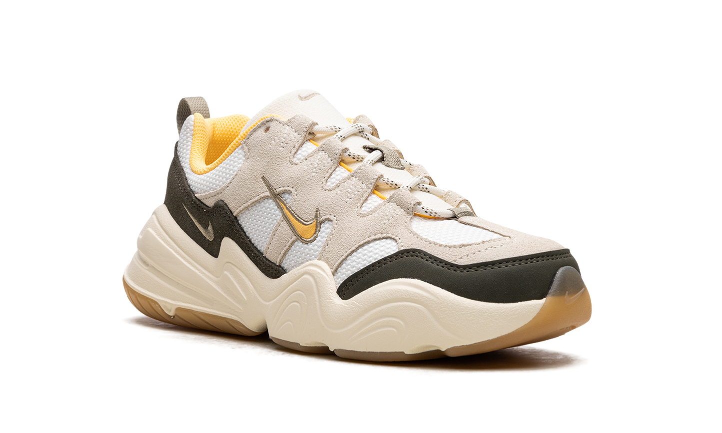 TECH HERA WMNS "Coconut Milk"