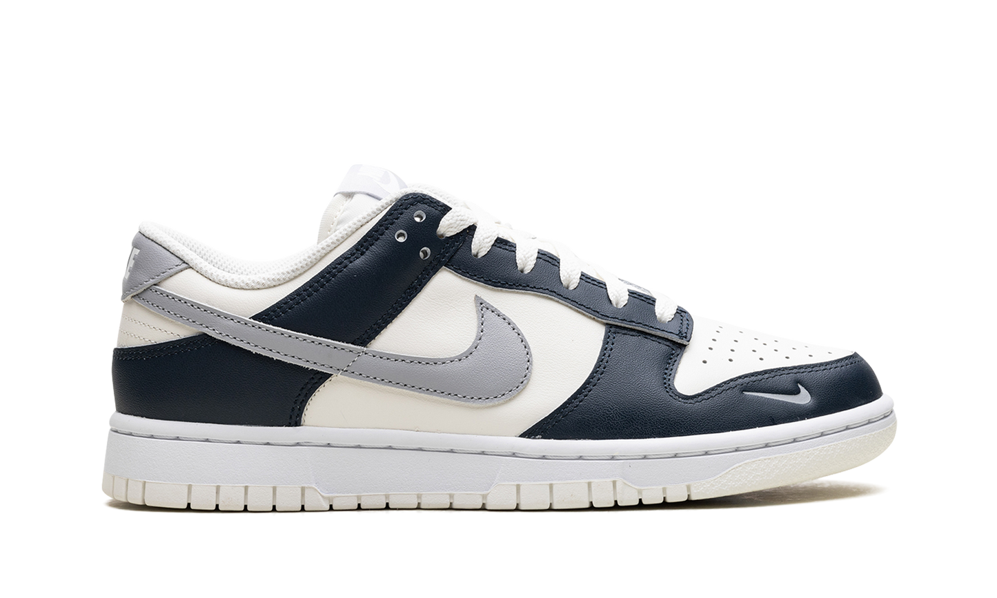 Dunk Low WMNS "Armoury Navy"
