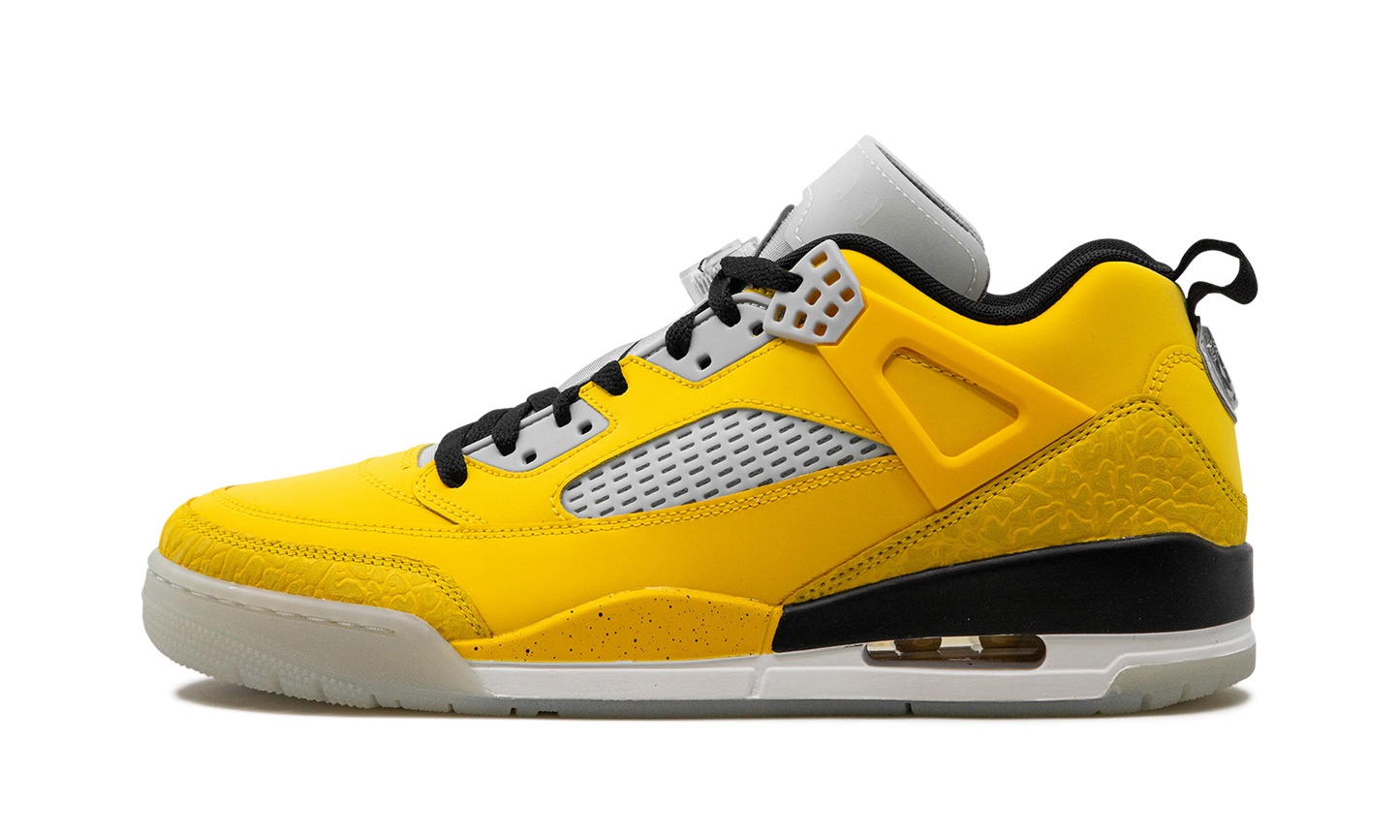 Jordan Spizike Low "Lightning"