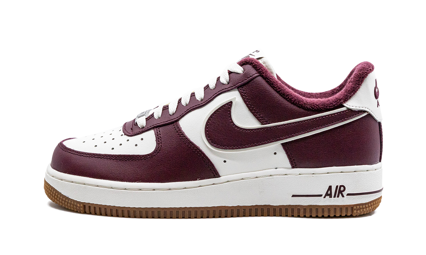 Air Force 1 Low "College Pack - Night Maroon"