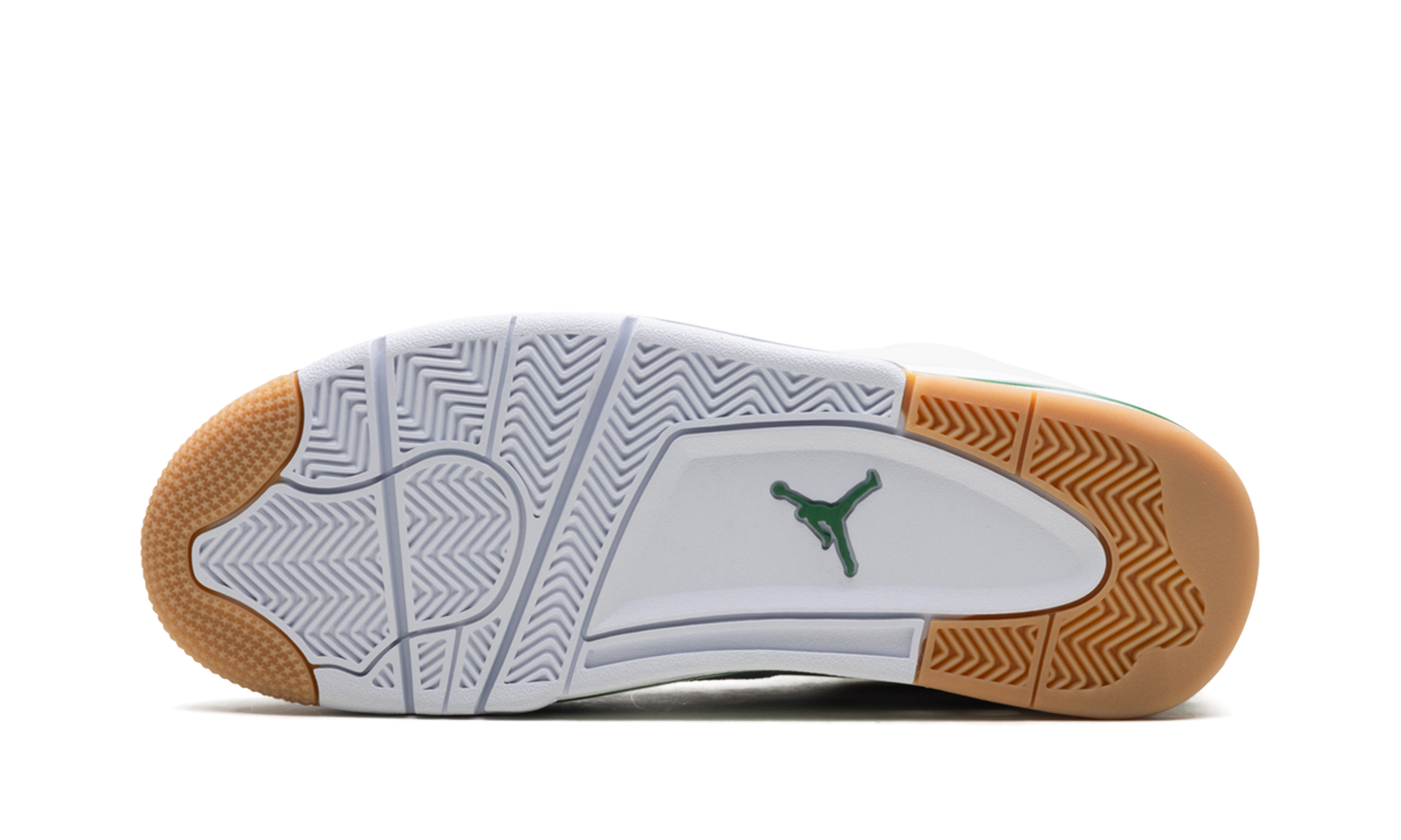 Air Jordan 4 RM "Pine Green"