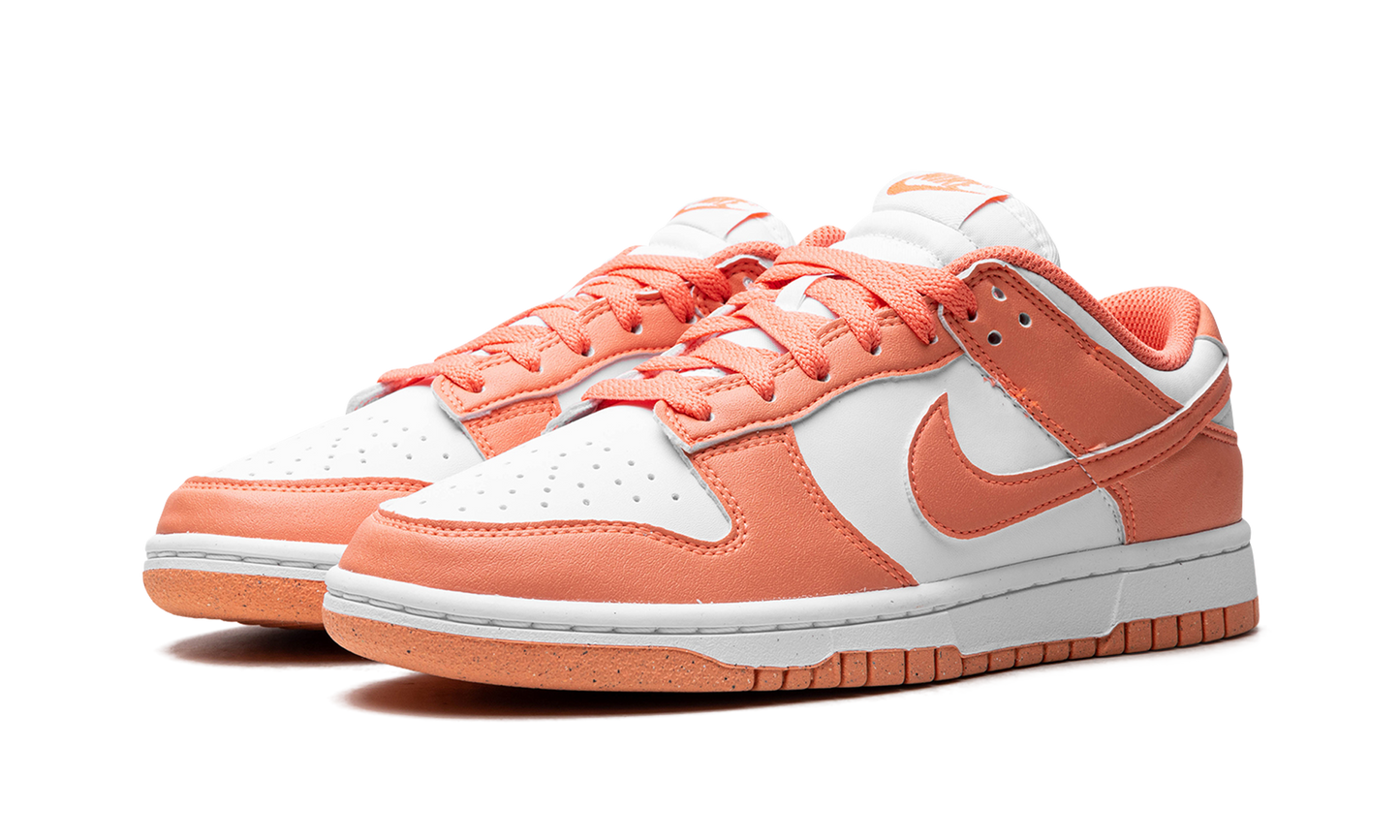 Dunk Low WMNS "Light Wild Mango"