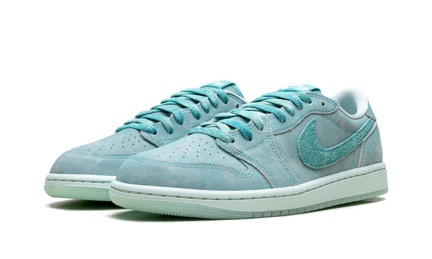 Jordan 1 Retro Low OG WMNS "Washed Teal"