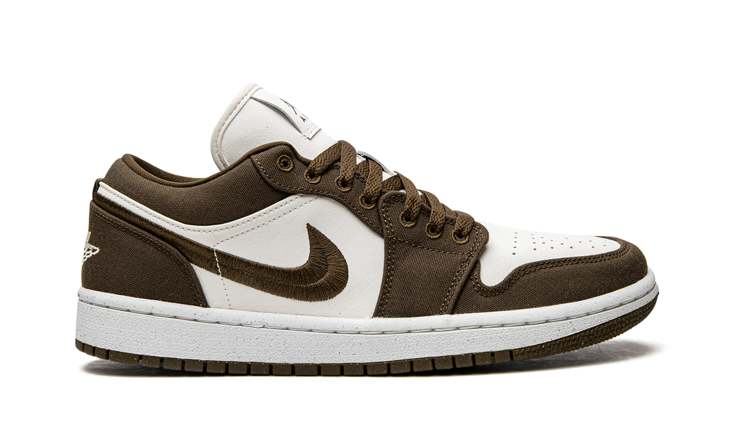 AIR JORDAN 1 LO WMNS "Light Olive"
