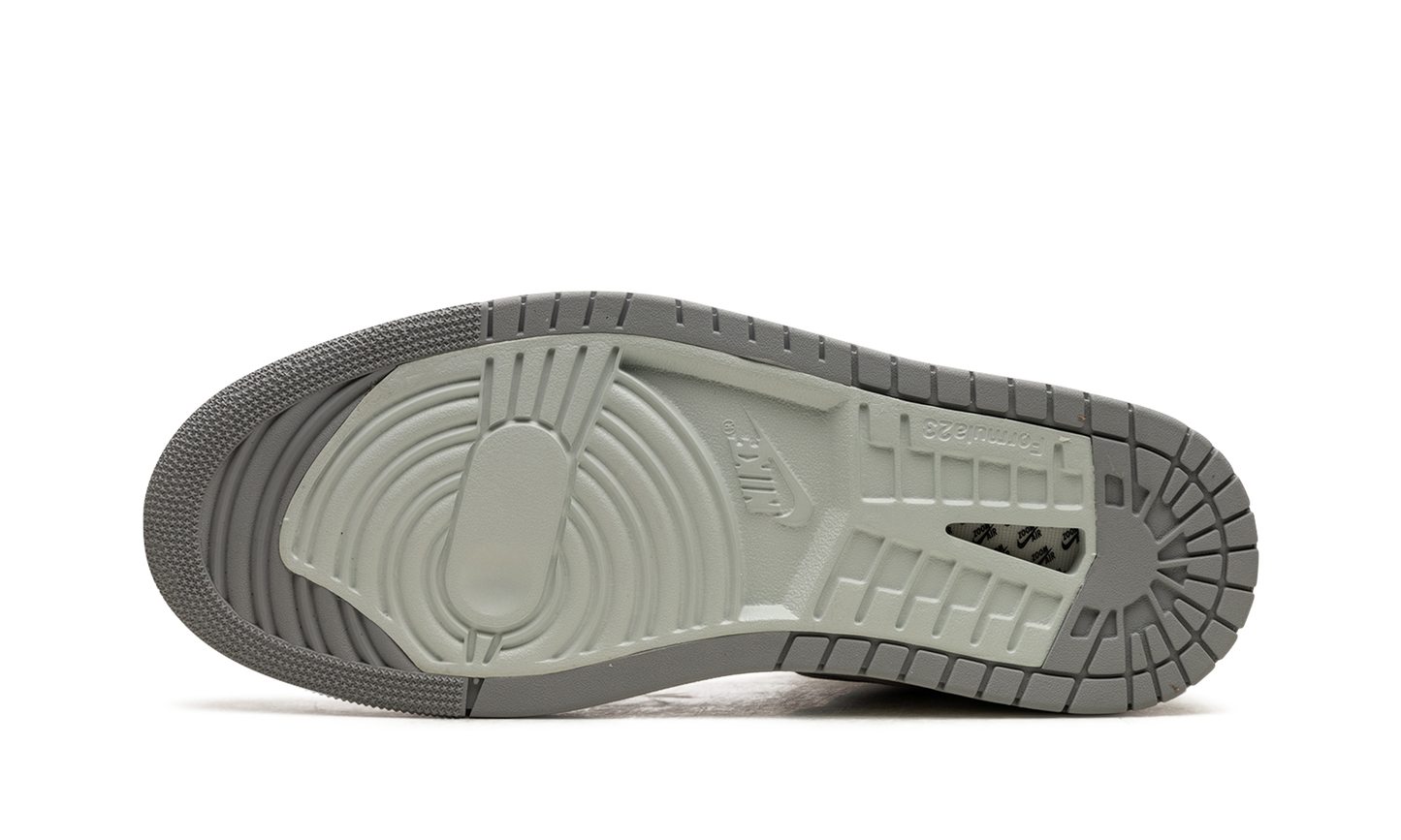 Air Jordan 1 Zoom CMFT 2 "Particle Grey"