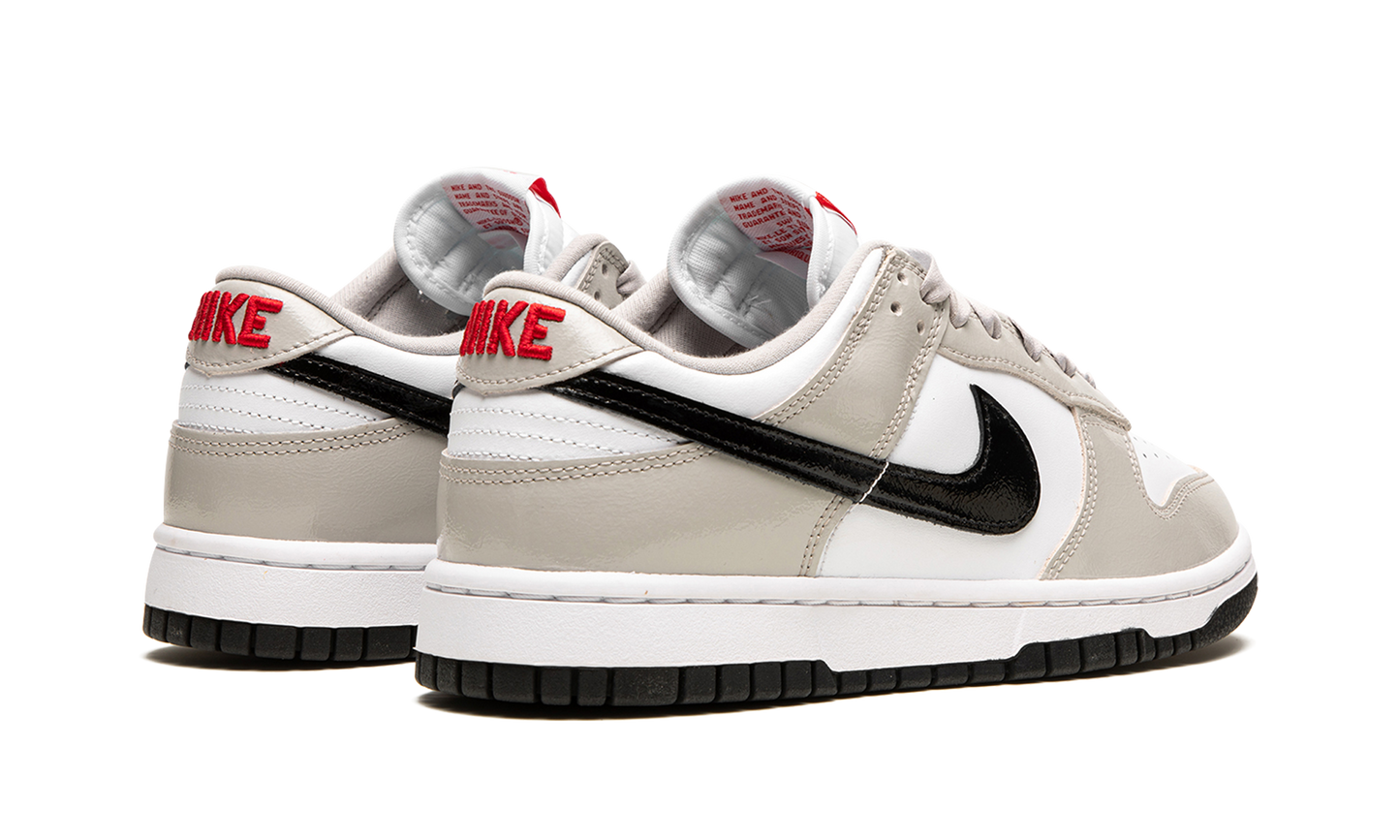 DUNK LO ESS WMNS "Light Iron Ore"