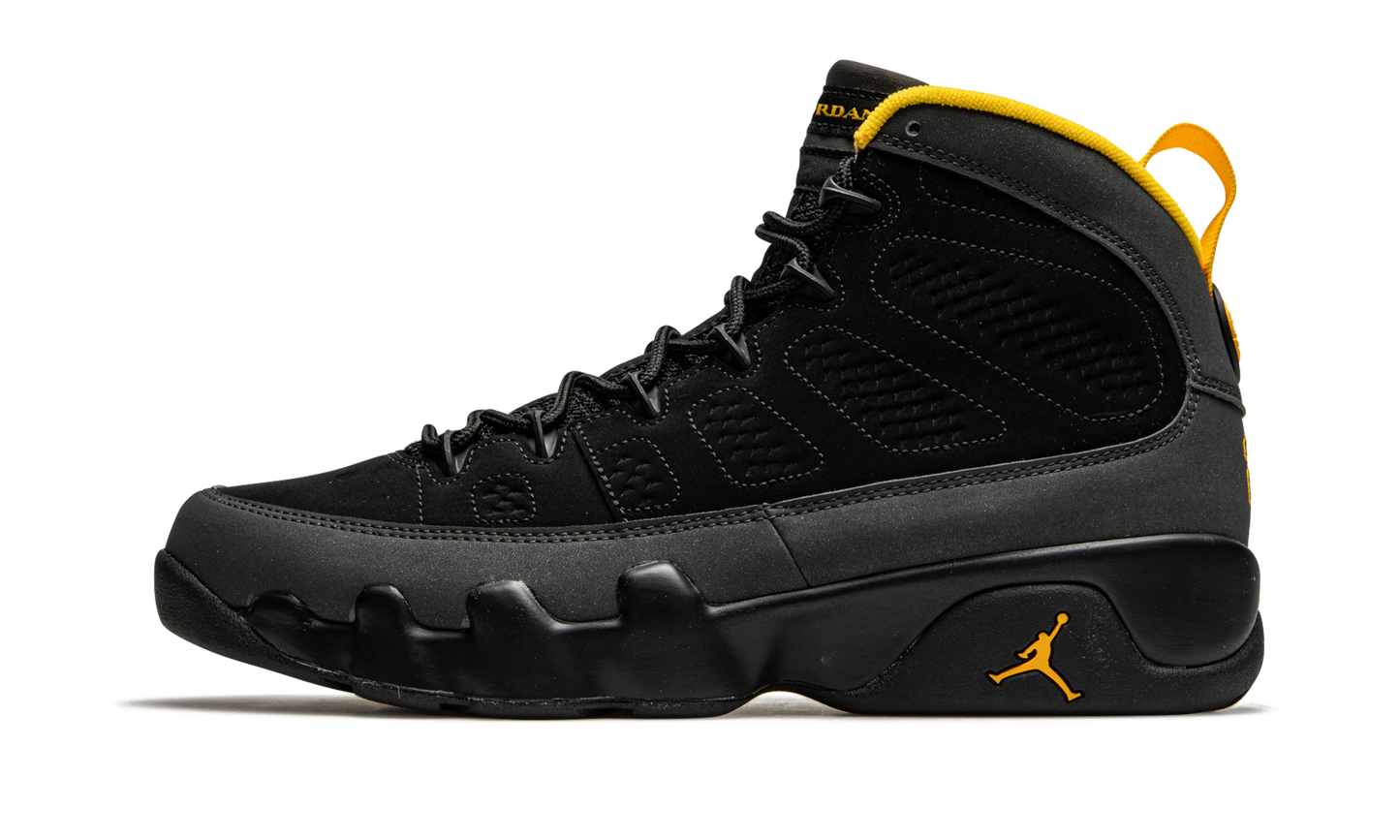 Air Jordan 9 Retro "University Gold"