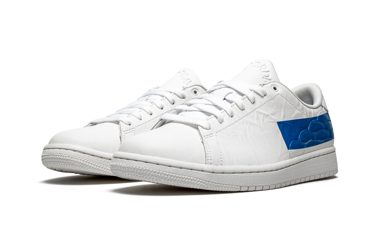 Air Jordan 1 Centre Court "Military Blue"