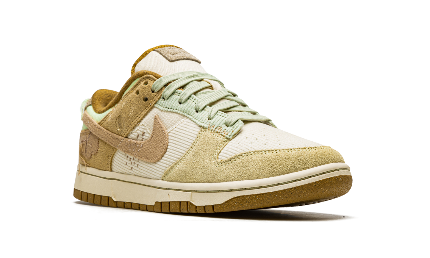 DUNK LO MNS WMNS "On the Bright Side"