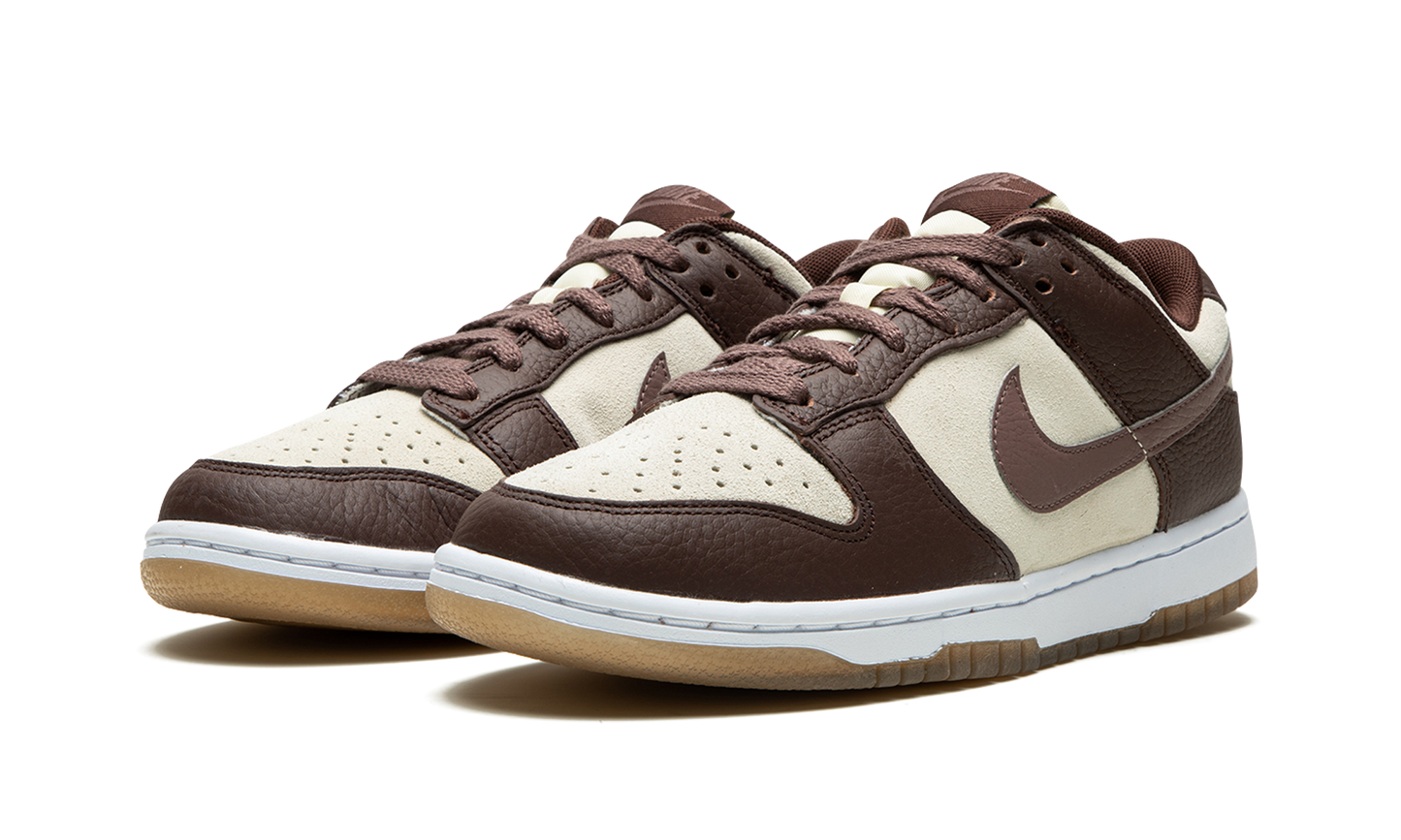 DUNK LOW WMNS "Plum / Coconut Milk"