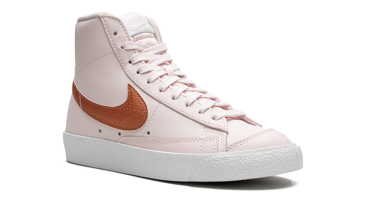BLAZER MID '77 ESSENTIAL WMNS "LIGHT SOFT PINK"