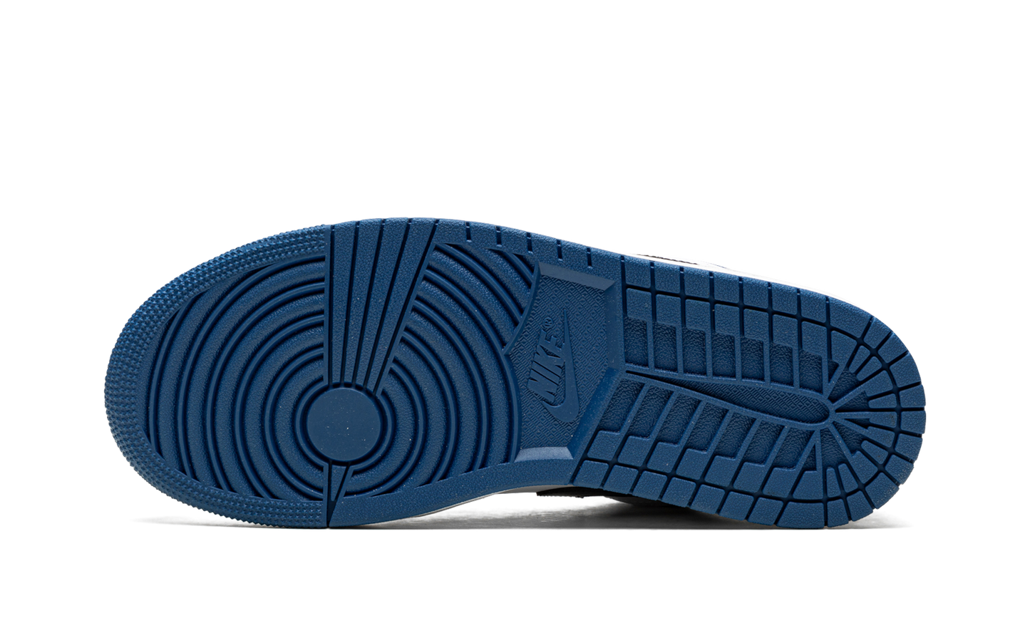 Jordan 1 Low SE "True Blue"