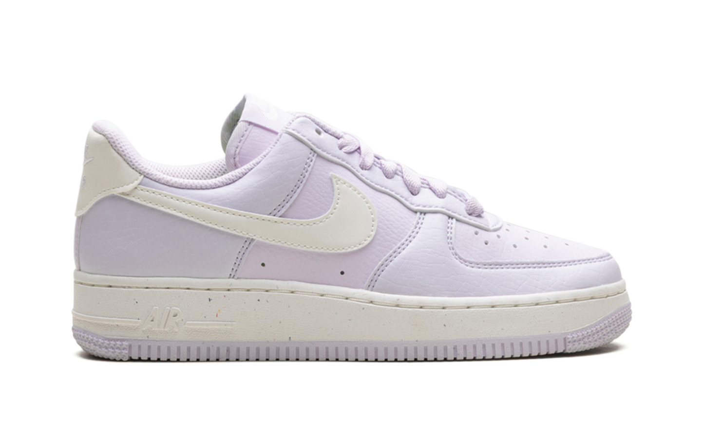 AIR FORCE 1 '07 NEXT NATURE WMNS "Barely Grape"