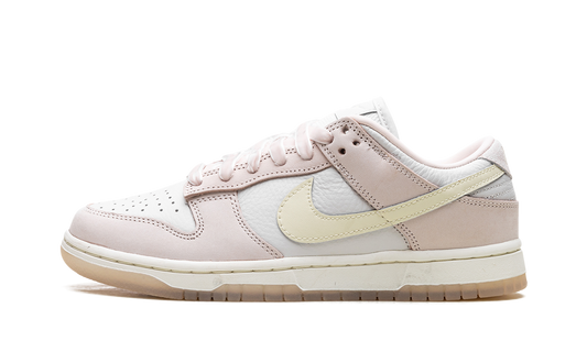 Dunk Low WMNS "Light Soft Pink"