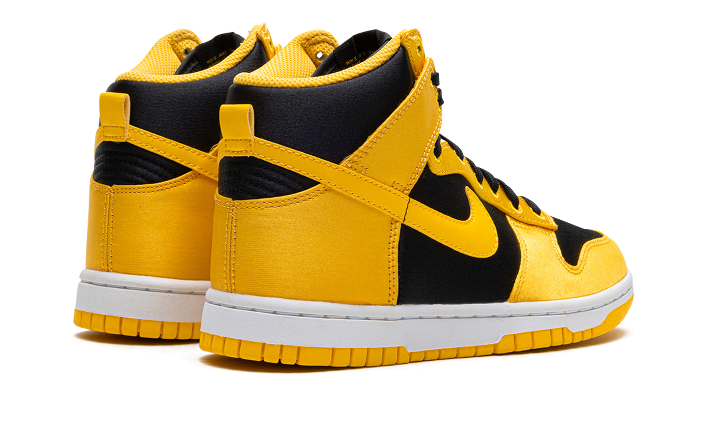 Dunk High WMNS "Yellow"